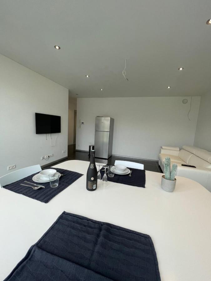 Nieuwbouw Appartement Op 450 Meter Van Het Strand. Бреден Экстерьер фото